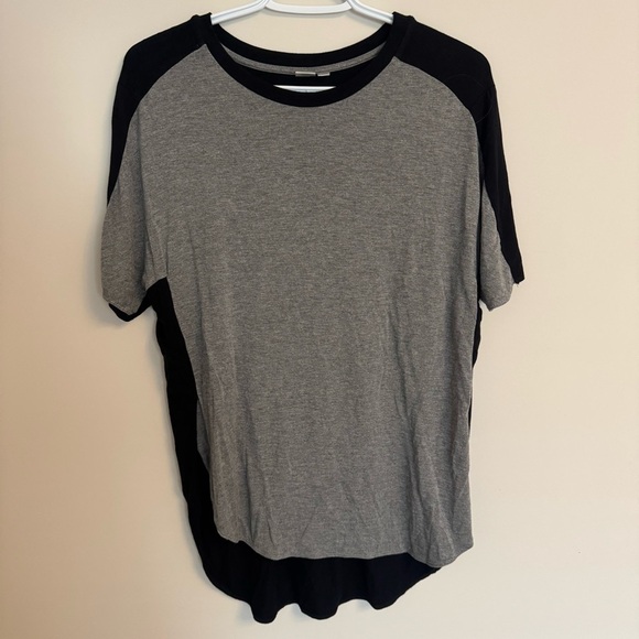 twik Tops - 2/20 Twik Grey and Black T-Shirt - Women’s Small